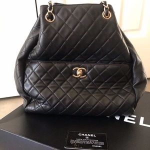 Authentic CHANEL Quilted Lambskin Drawstring Bag